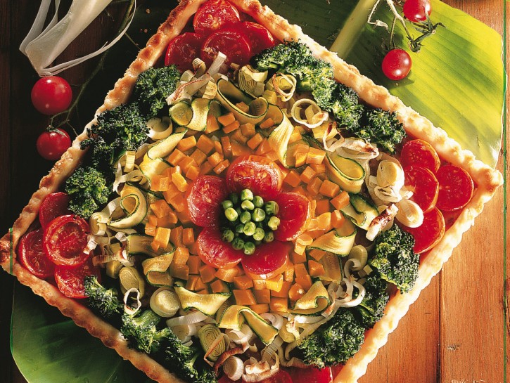 Ricetta Crostata con macedonia di verdure - Donna Moderna