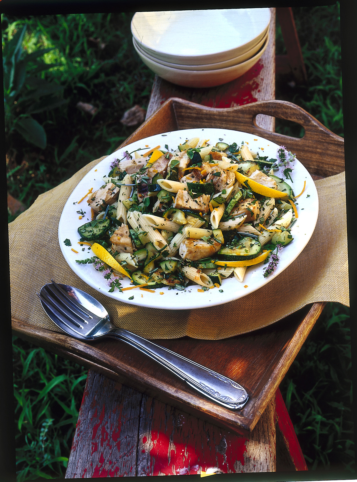 Ricetta Penne con zucchine e pesce spada - Donnamoderna