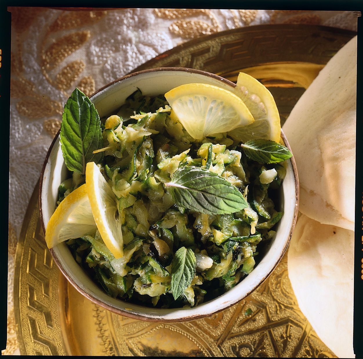 Ricetta Zucchine al profumo di menta - Donna Moderna