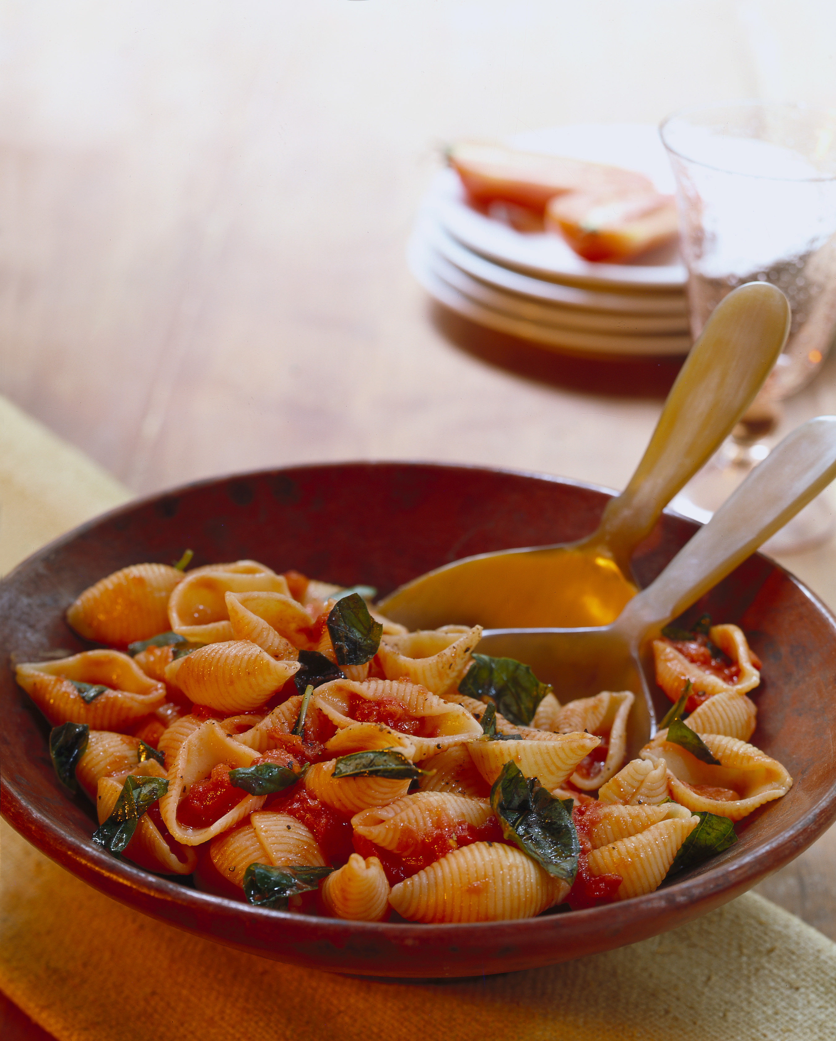 Ricetta Pasta al sugo di pomodoro - Donna Moderna