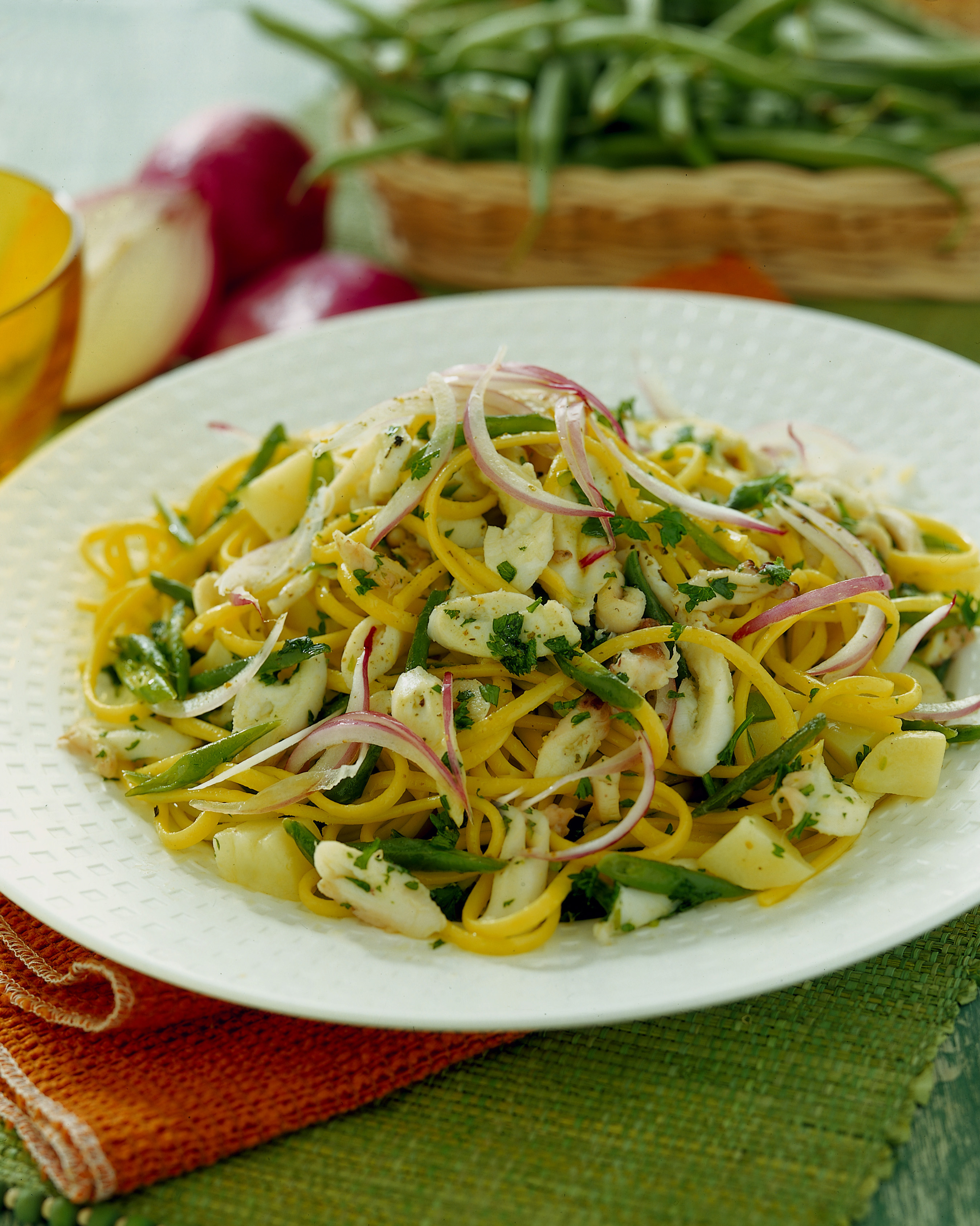 Ricetta Bavette e carpaccio di polpo con cipolla marinata ...