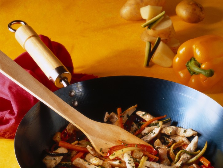 Ricetta Sauté di maiale e verdure alla soia - Donna Moderna