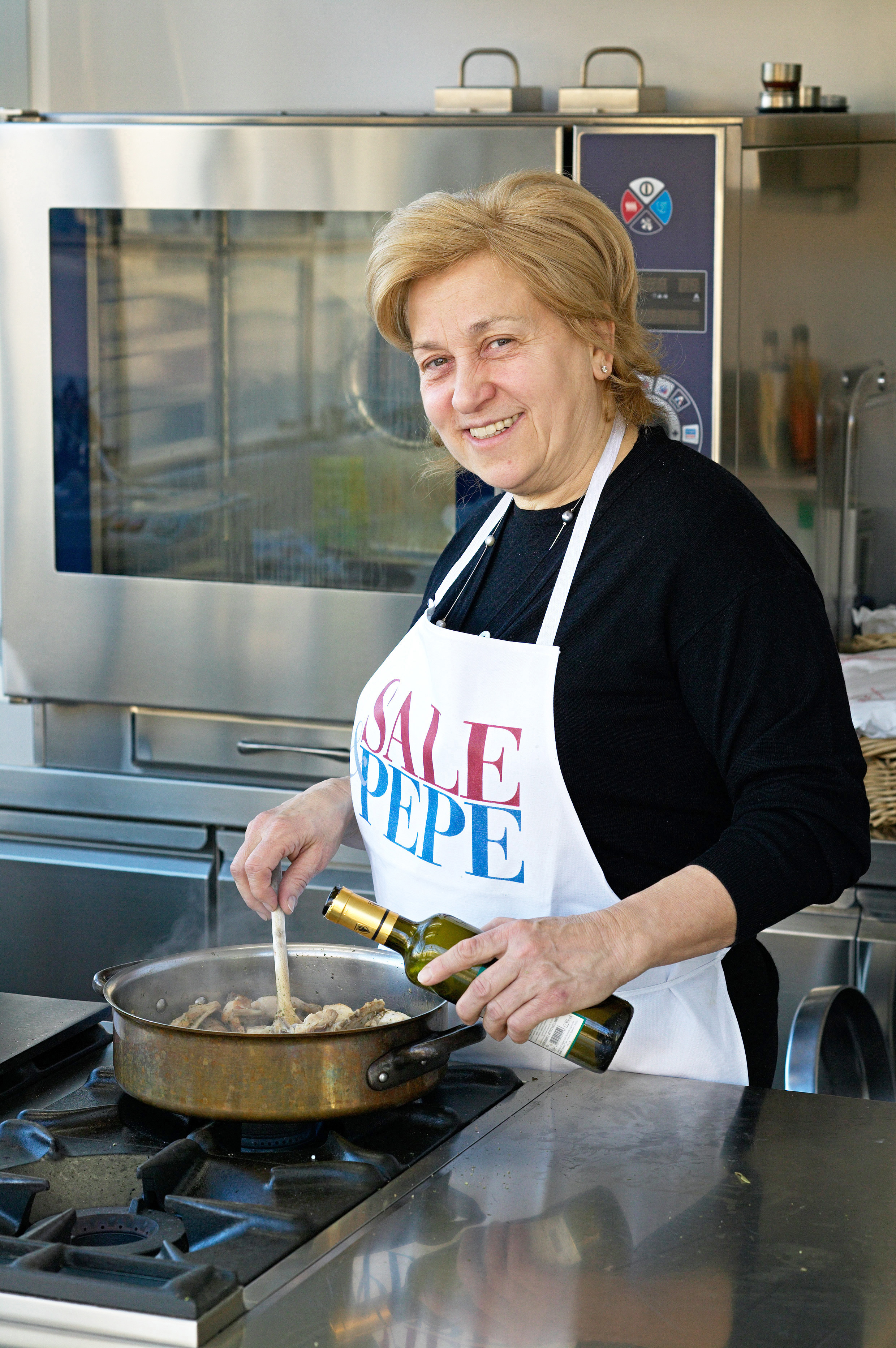 Ricetta Coniglio con olive e pinoli alla ligure - Donnamoderna