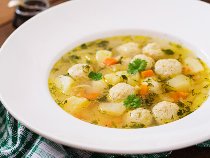 Ricetta Polpettine di ceci in brodo - Donna Moderna