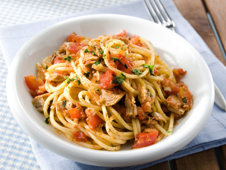 Spaghetti Al Sugo Di Tonno - Donna Moderna