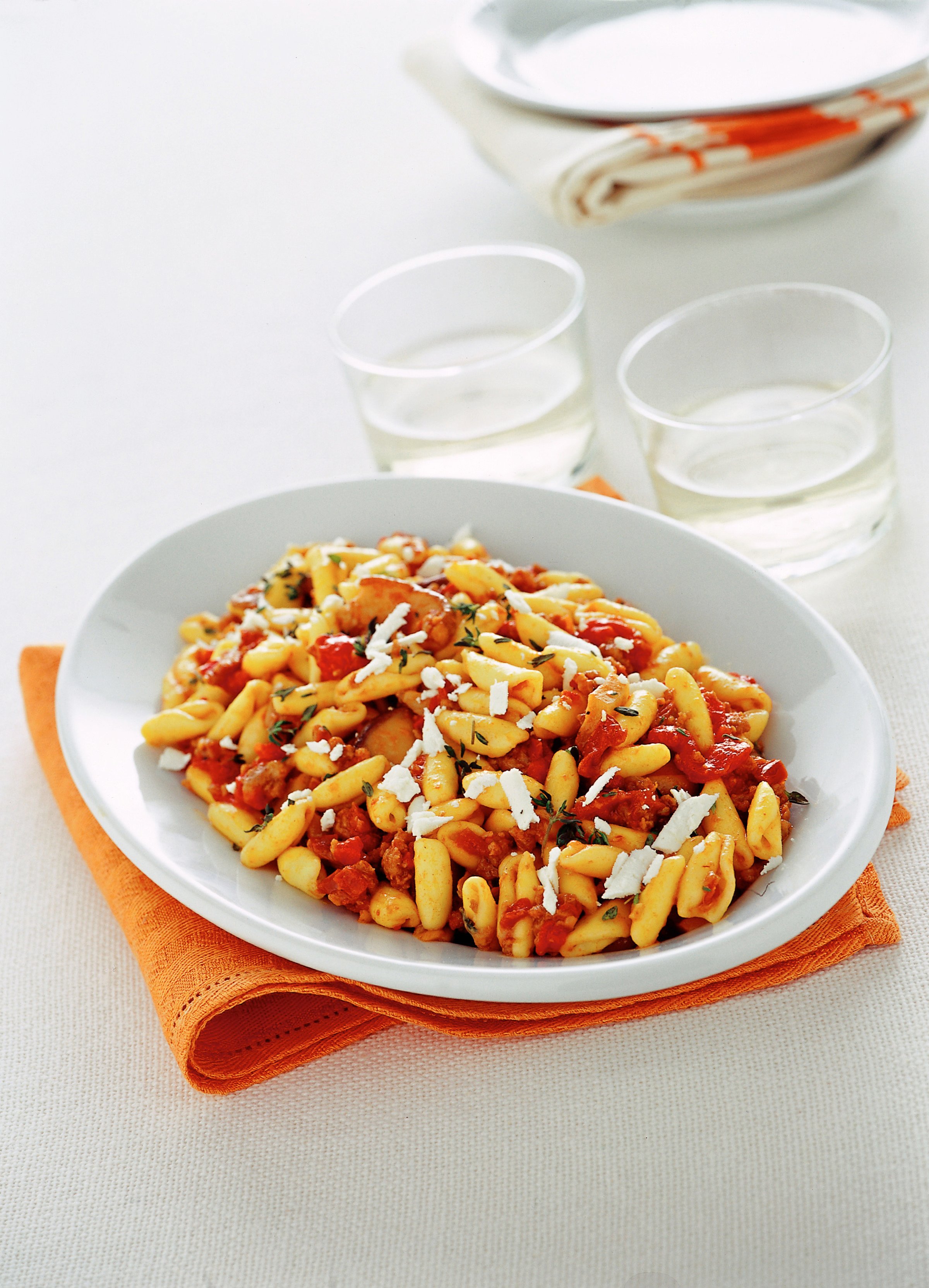 Ricetta Cavatelli Con Porcini Pomodori Secchi E Salsiccia Donna Moderna