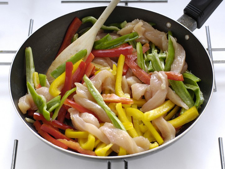 Ricetta Fajitas Di Pollo Con Peperoni E Cumino - Donna Moderna