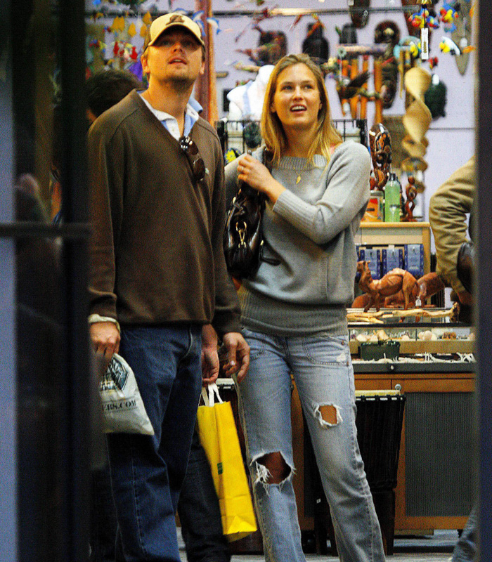 6. Leonardo DiCaprio e Bar Refaeli