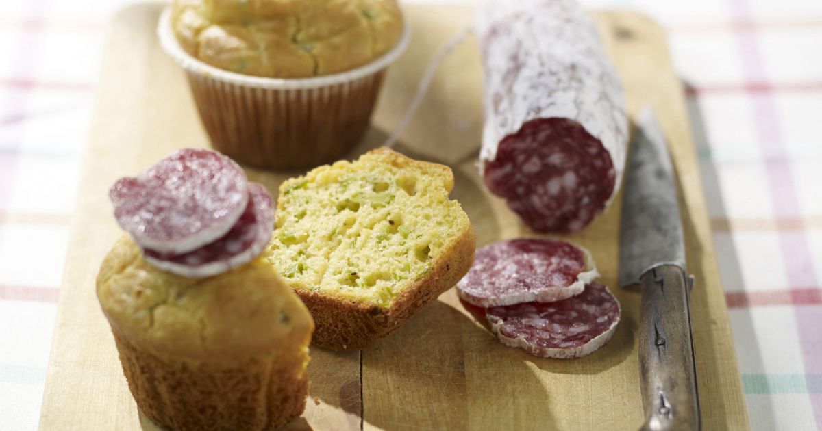 Ricetta Muffin di fave con salame - Donna Moderna