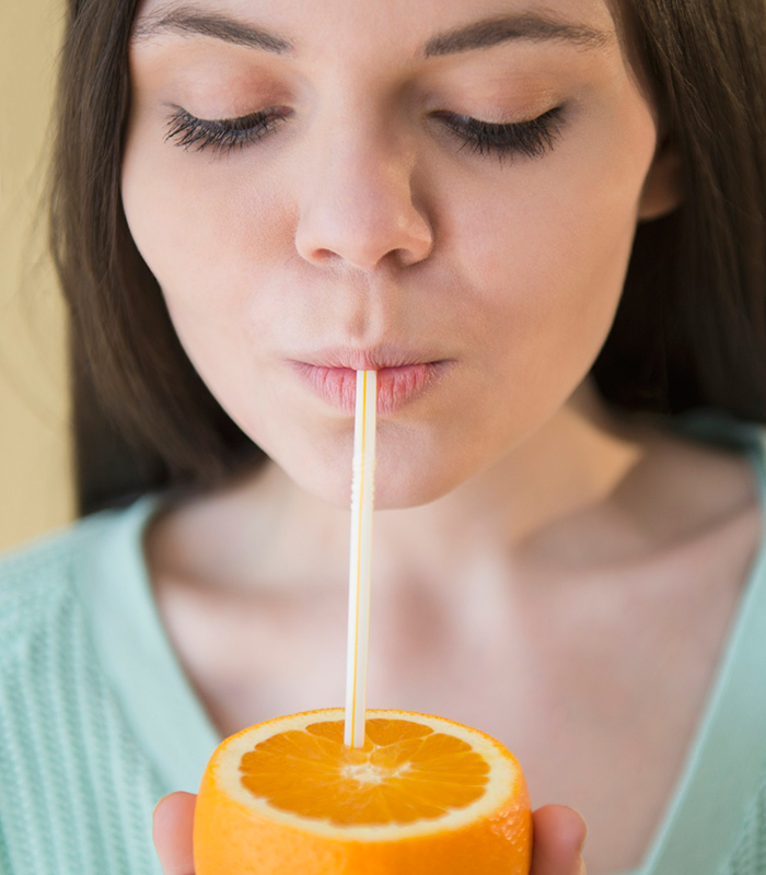 Spremuta d'arancia e vitamina C, fa bene alla salute solo in un caso