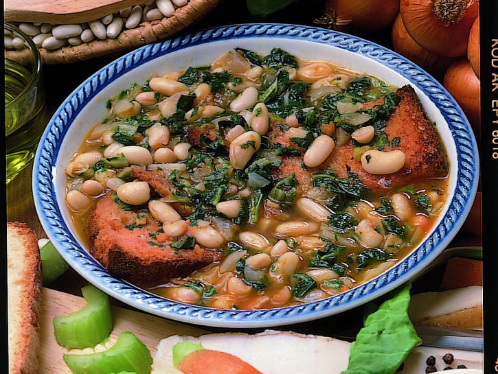 Ricetta Zuppa di cannellini con la bietola - Donna Moderna