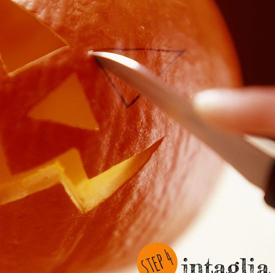 Come intagliare la zucca di Halloween con i bambini - Donna Moderna