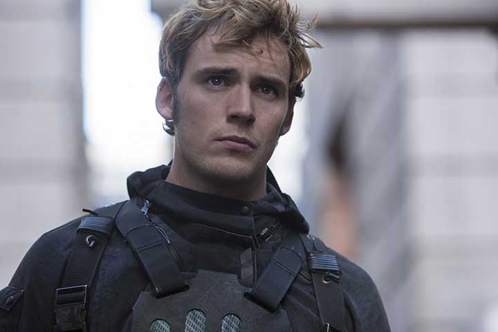 Sam Claflin al cinema con Io prima di te - Donna Moderna