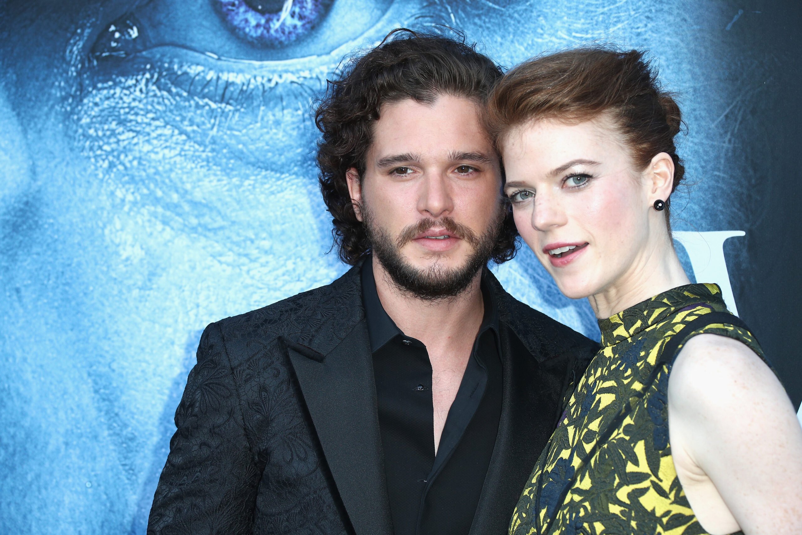 Kit Harington e Rose Leslie del Trono di Spade si sono sposati in Scozia  nel week end - Donna Moderna