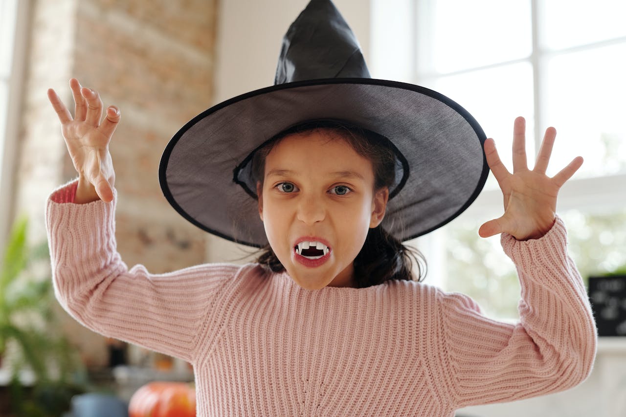 Colla per denti solidi Granuli per riparazione denti Vampiro fai da te  Denti finti Denti zombie COSPLAY Puntelli Trucco