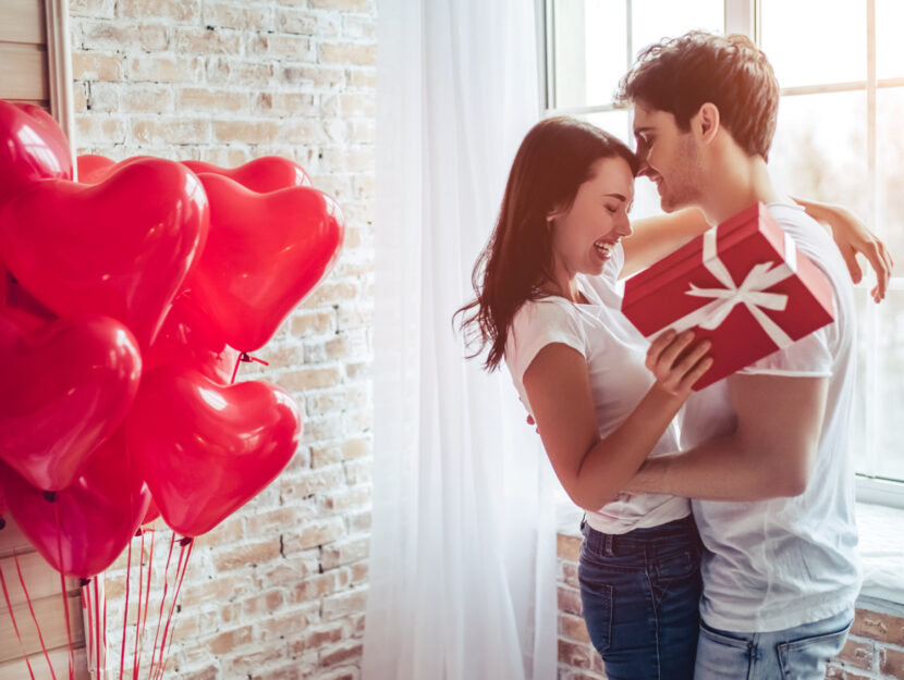 San Valentino 2020: le idee regalo per lei a tema 'cuore' (e non solo) -  Donna Moderna