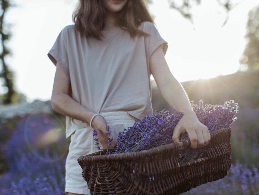 Addio stress, benvenuta lavanda: come rilassarsi naturalmente