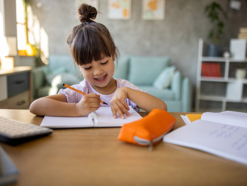 Come fare un astuccio per la scuola