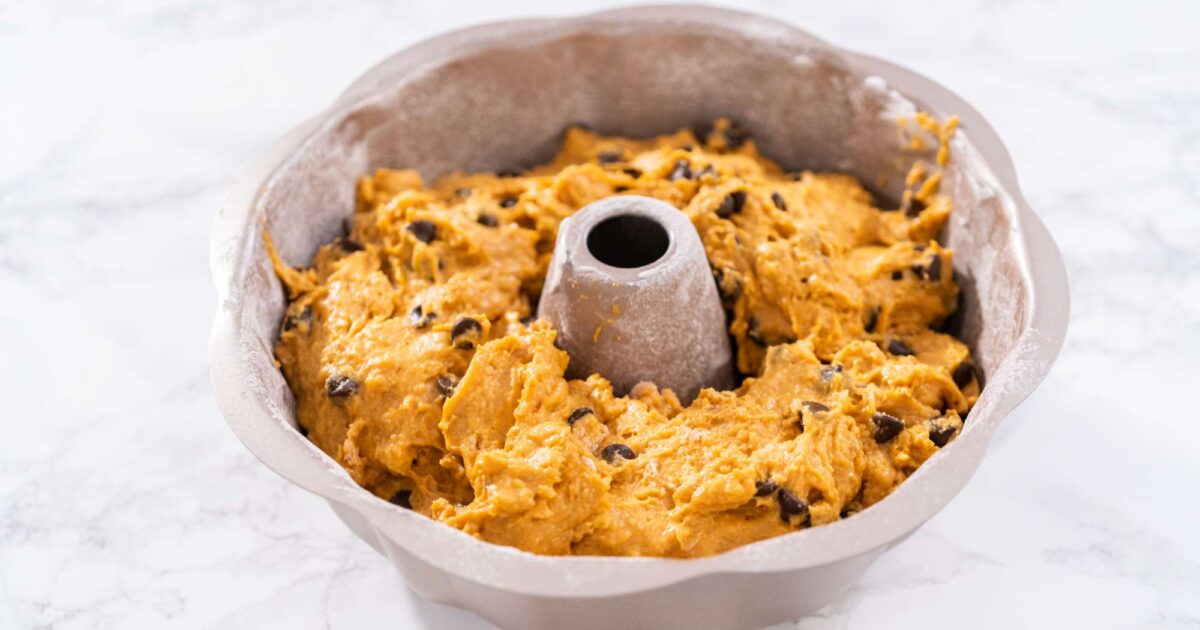 Come Preparare Una Ciambella Alla Zucca Con Gocce Di Cioccolato Donna Moderna