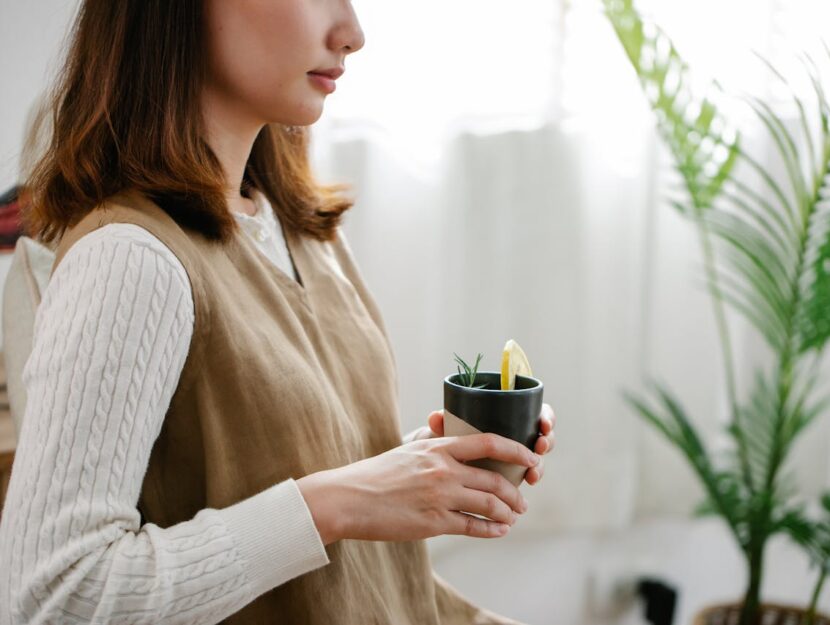 Tisane per ogni esigenza: scopri i benefici e come creare le tue miscele personalizzate