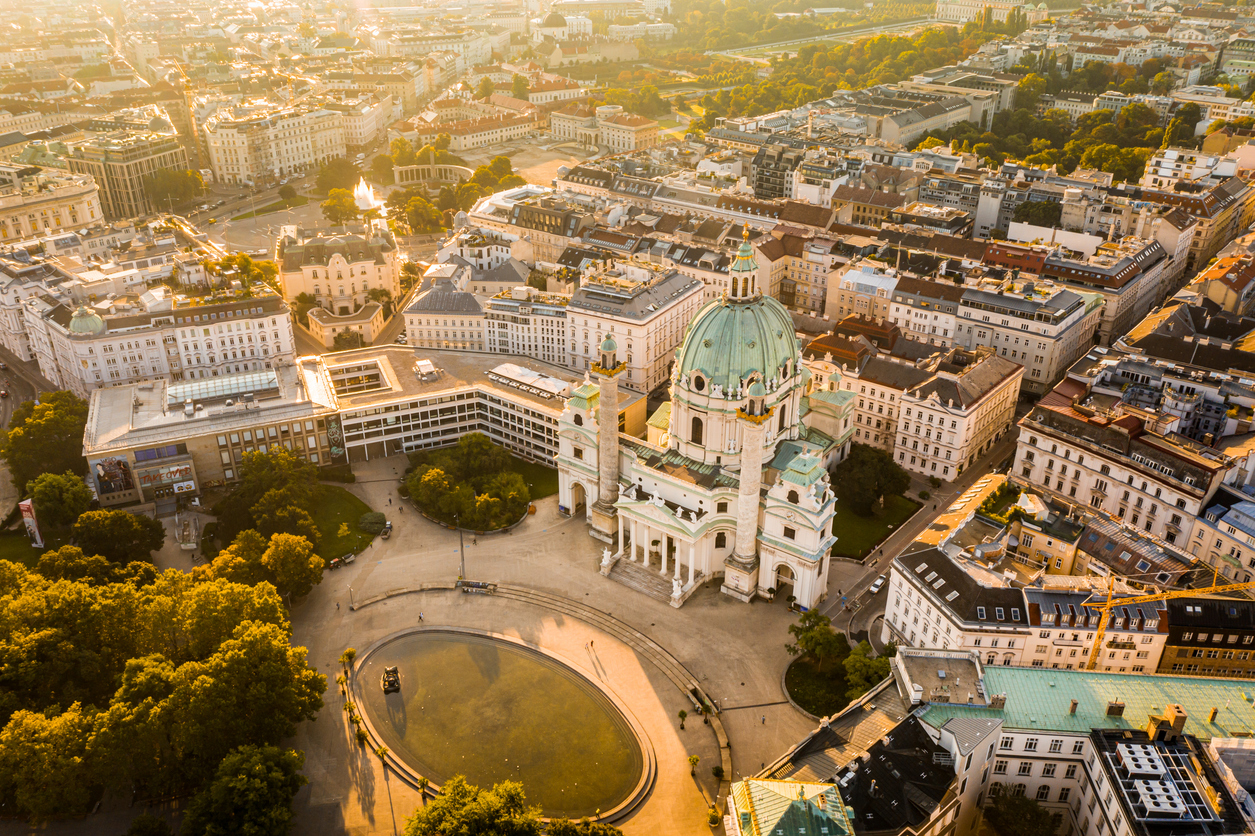 Vista dall'alto di Vienna all'alba