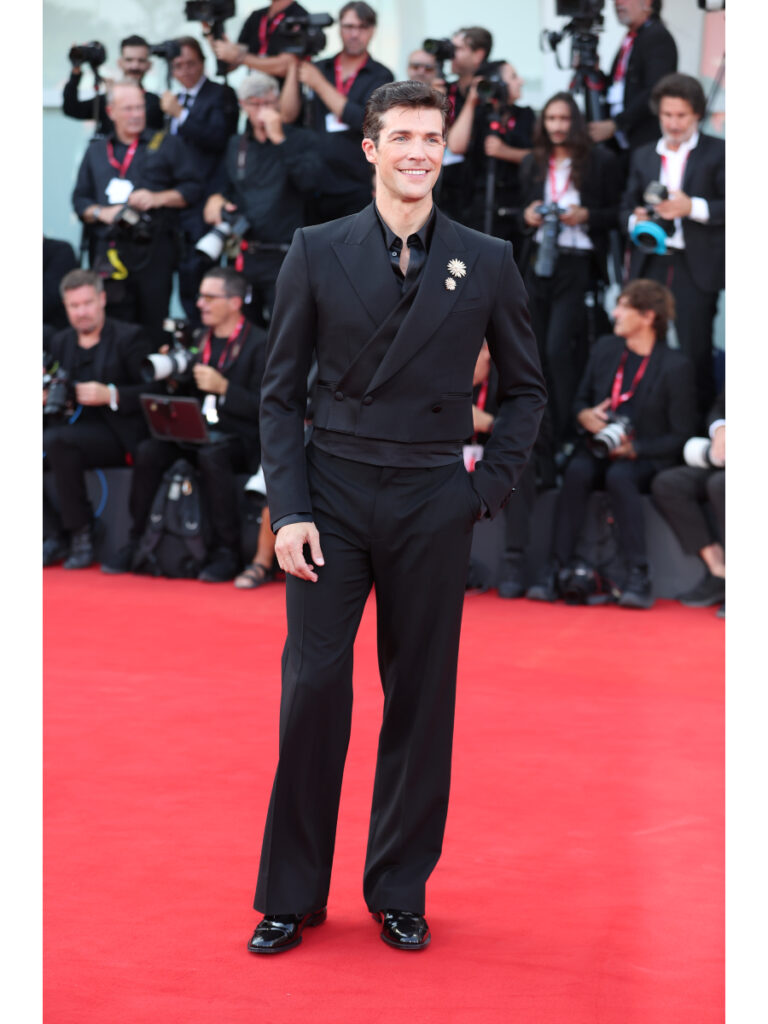 Roberto Bolle Venezia 2024 look