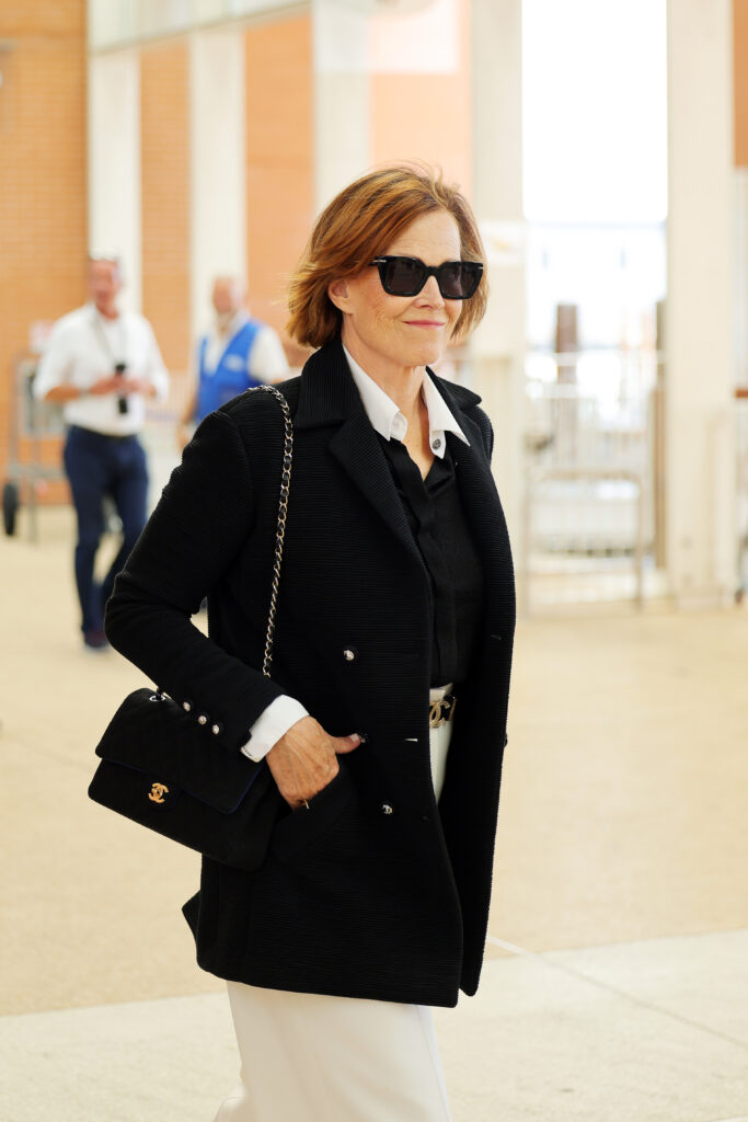 look over 60 venezia: Sigourney Weaver