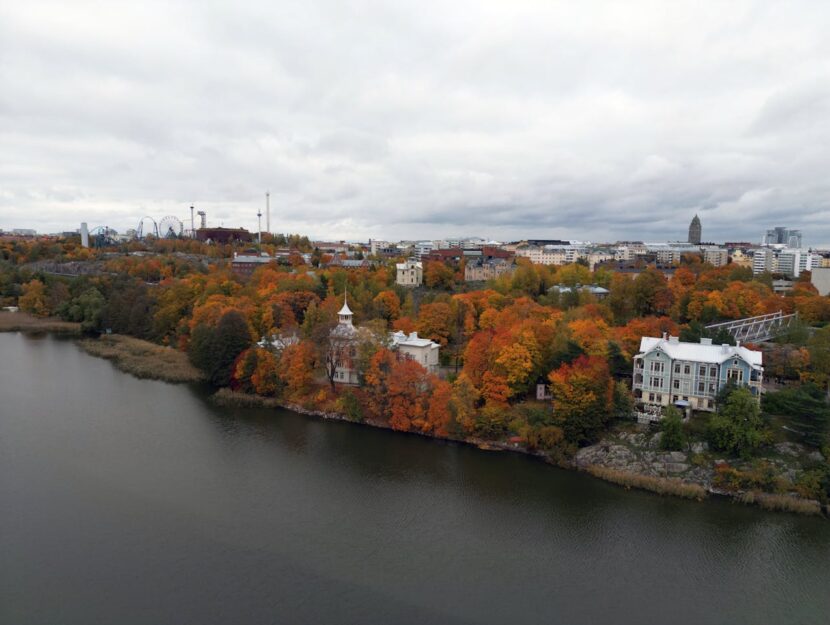 veduta aerea di Helsinki in autunno