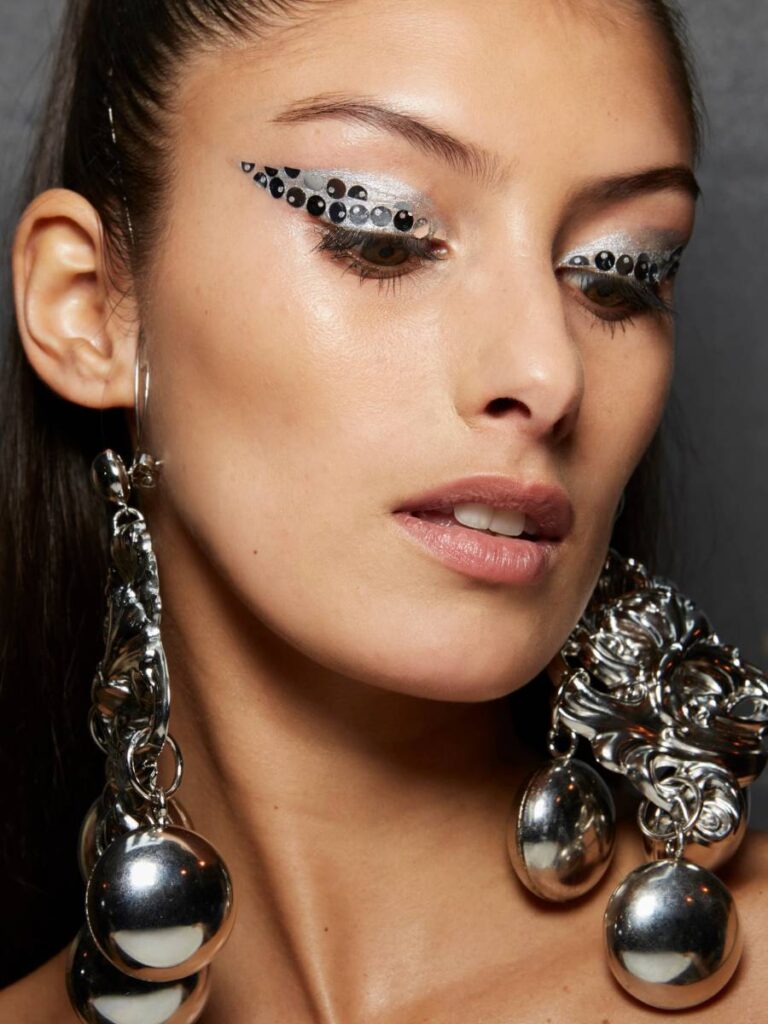 make up glitter