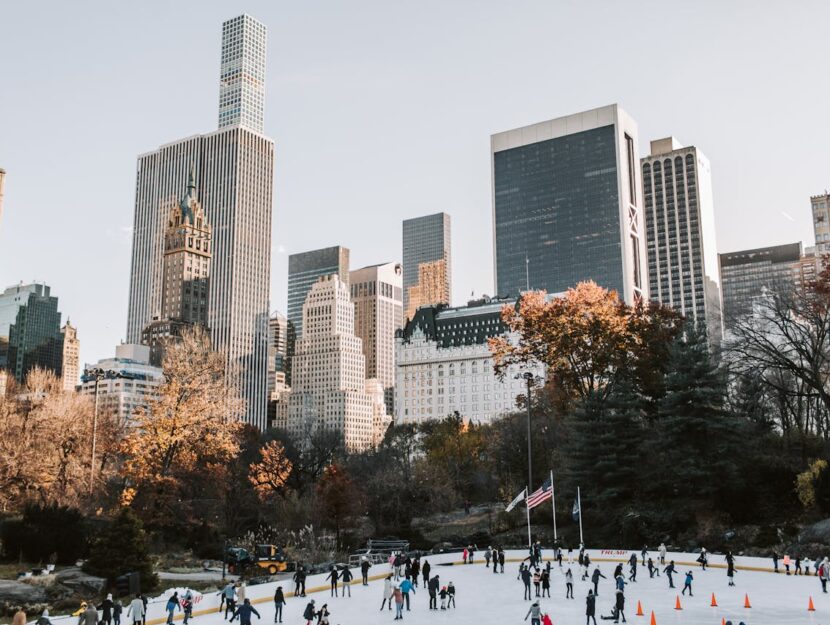 New York con pista di pattinaggio