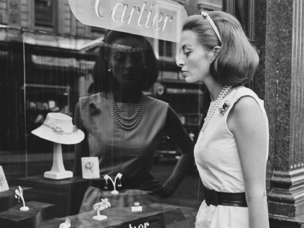 Capucine da Cartier a Londra 1964.