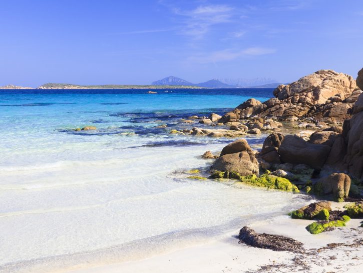 Spiaggia Capriccioli Arzachena Donna Moderna